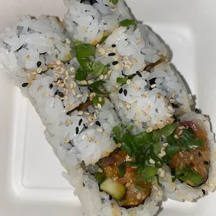 5. Yellowtail Hand Roll