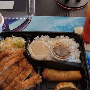 Hoki Bento Boba Cafe
