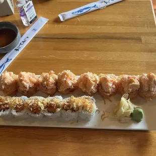 Lobster roll (top of plate)