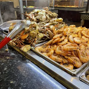 Large pile of Blue Crab