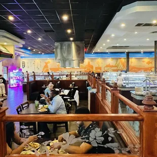 sushi and sashimi, interior