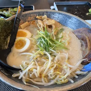 Garlic Tonkotsu Ramen
