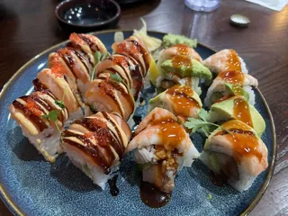 Sakura Sushi & Asian Cuisine