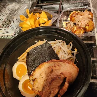 Garlic Tonkotsu Ramen