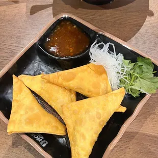 Crab Rangoon were delightful!