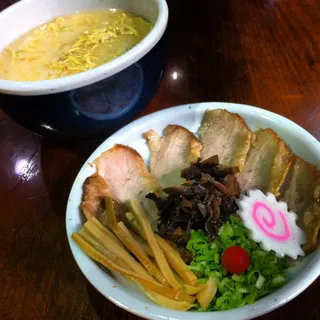 Toroniku Shio Ramen