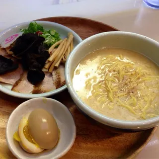 9) Toroniku Shio Ramen