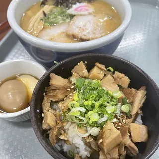 Miso Ramen (Soy bean Paste Flavor)