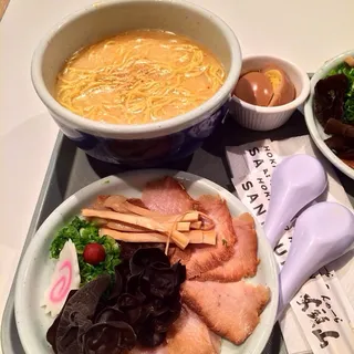 Toroniku Salt Ramen