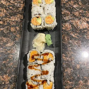 Sushi rolls