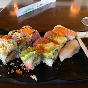 Jalapeño roll and rainbow roll.