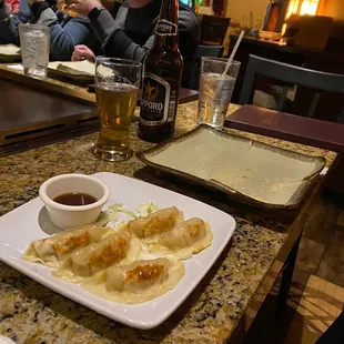 Pot stickers