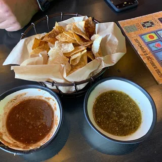 Chips & Salsa
