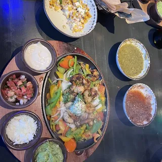 Lime-Chili Shrimp FAJITAS