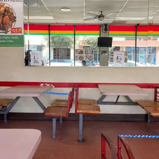 This is how this restaurant looks inside out I had to get food for my mom a cheeseburger combo not bad  for seven dollars and 50 cents.