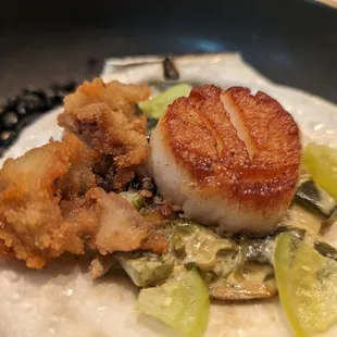 Maine diver scallop, roasted poblanos, cream, pickled tomatillo, pumpkin seeds, fried scallop frill