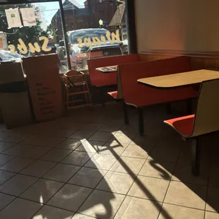 Holbrook House of Pizza -- 31 North Franklin Street / Route 37, Holbrook             Interior