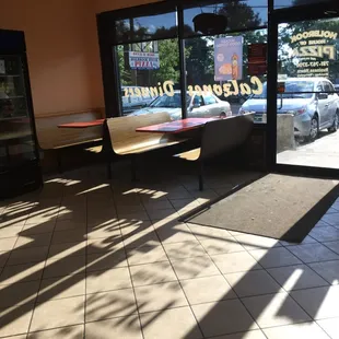 Holbrook House of Pizza -- 31 North Franklin Street / Route 37, Holbrook             Interior