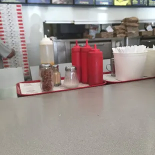 Holbrook House of Pizza -- 31 North Franklin Street / Route 37, Holbrook             Interior