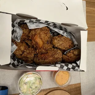 fried chicken wings, poultry, bbq chicken, chicken, chicken wings, food, chicken wings and fried chicken, fried chicken, bbq wings