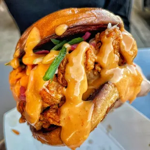 Spicy Chicken Sandwich with Sauce (IG: @foodwithbros)