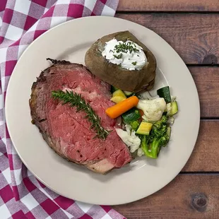 Prime Rib (every Friday and Saturday)