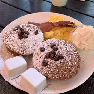 Kids 6 Piece Hersheys Chocolate Pancakes