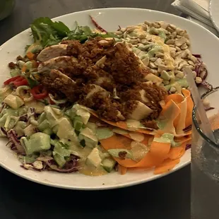 Crispy Asian salad with chicken