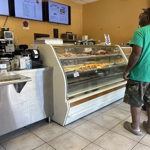 sushi and sashimi, interior