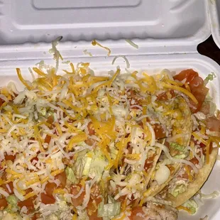 Chicken crunchy tacos with a secret sauce