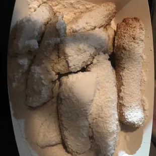 Beignet fingers..DELICIOUS!