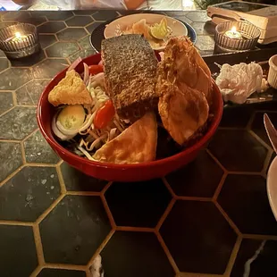 Salmon and tofu peanut salad !!