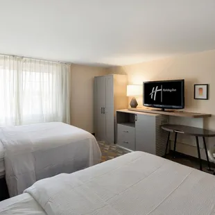 Double queen guestrooms offer space for up to 5 guests.