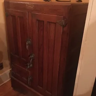 Icebox in the Howell House
