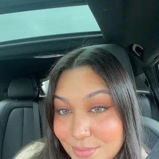 Tessa G.