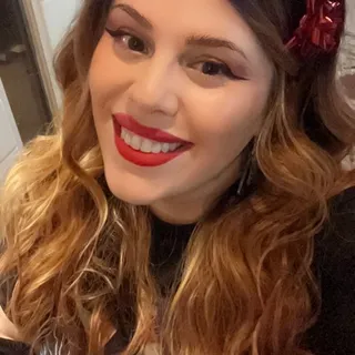 Stefanie D.