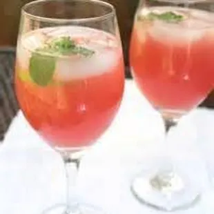 Strawberry Mimosas!