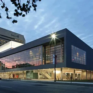 Holland Performing Arts Center