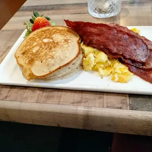 Pancake breakfast sans potatoes or grits