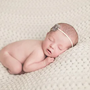 oklahoma newborn photographer Holli B. Photography