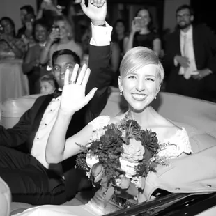 Holli B. Photography  Vast Weddings