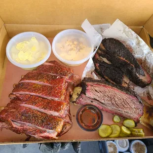 As advertised, wonderful Texas smoke and very tender. Can&apos;t wait for the next pop-up date. Oiler&apos;s Hat...