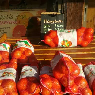 Who else has honeybells? They do they do