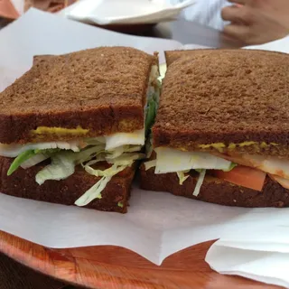 Turkey and Avocado Sandwich