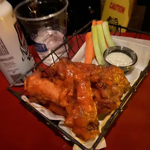 Chicken Wings  Enough for 2 people (10 pieces )