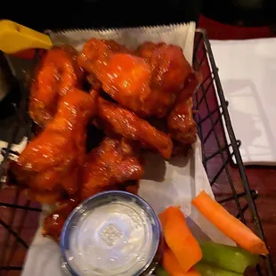 Chicken Wings w/ blue cheese and carrots