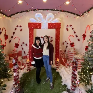 The candy cane lane photo spot they set up