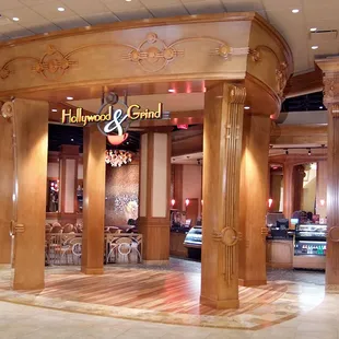 the entrance to the restaurant