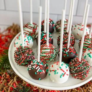 Seasonal items- Holiday Cake Pops!