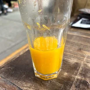 100% Fresh Squeezed Orange Juice